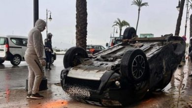 انقلاب سيارة بطنجة يحول موكب زفاف لعزاء