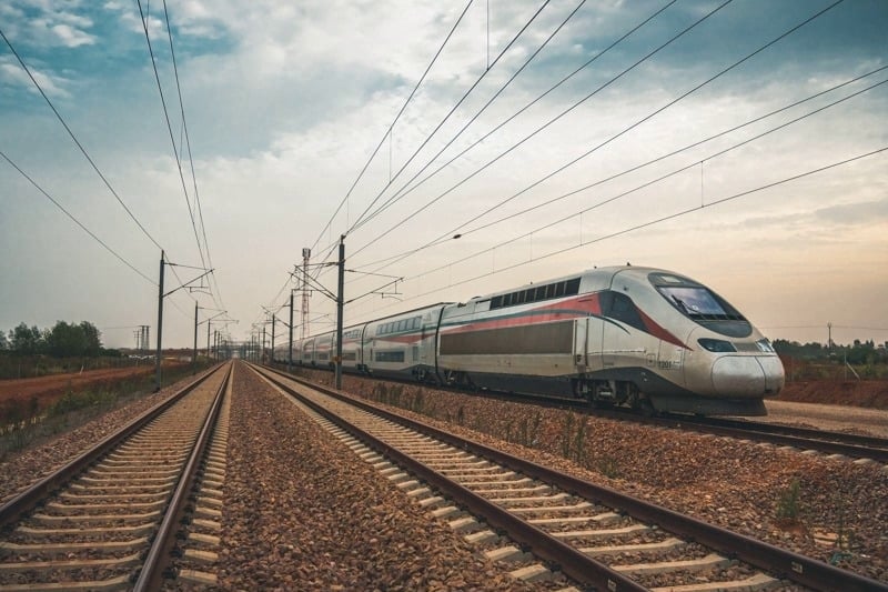 مكتب السكك يوضح بشأن TGV مراكش أكادير