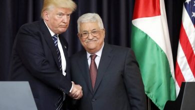 عباس يذكر ترامب بالشعب الفلسطيني